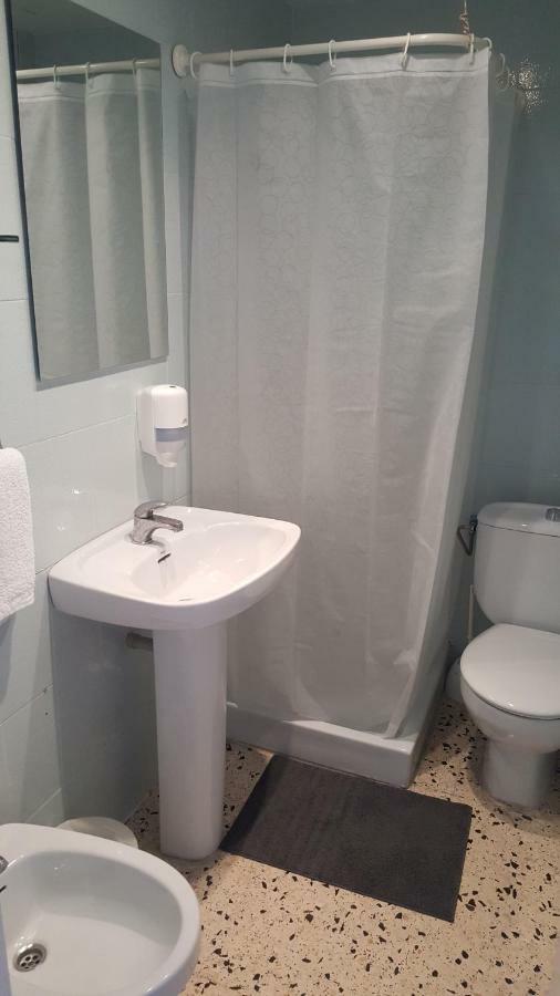 Hostal Can Joanet Cambrils Εξωτερικό φωτογραφία