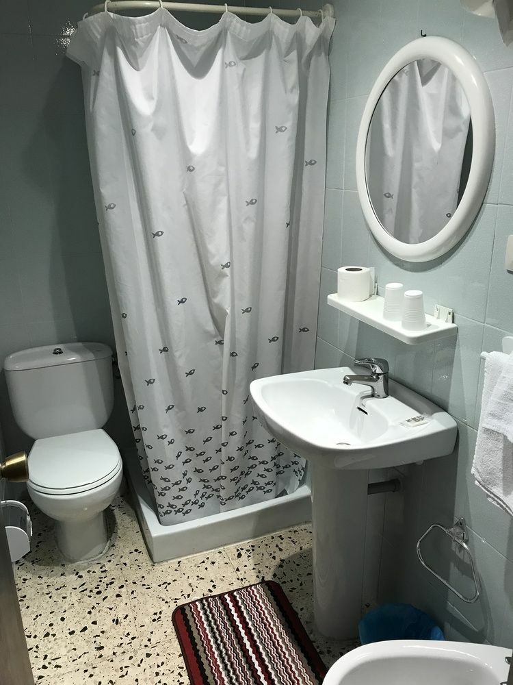 Hostal Can Joanet Cambrils Εξωτερικό φωτογραφία