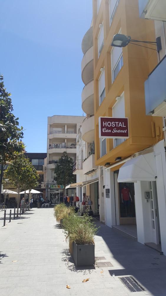 Hostal Can Joanet Cambrils Εξωτερικό φωτογραφία